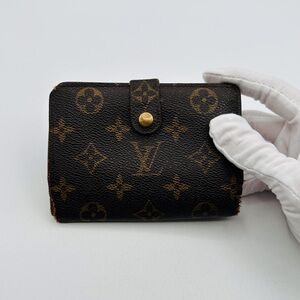 Louis Vuitton Monogram Kisslock Wallet